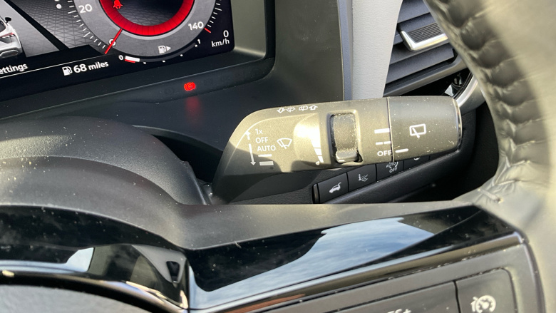 Nissan Qashqai 1.3 DiG-T MH Tekna 5dr Petrol Hatchback